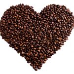 cuore chicchi caffè
